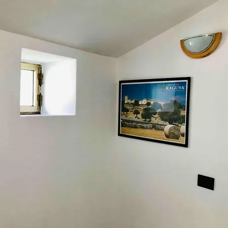 Casa vacanze Accommodates 5 People Between Ibla And Ragusa