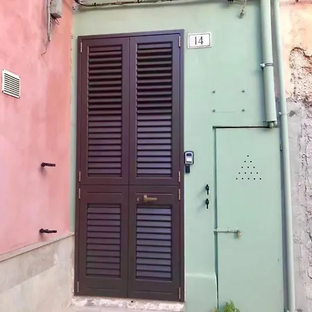 Accommodates 5 People Between Ibla And Ragusa